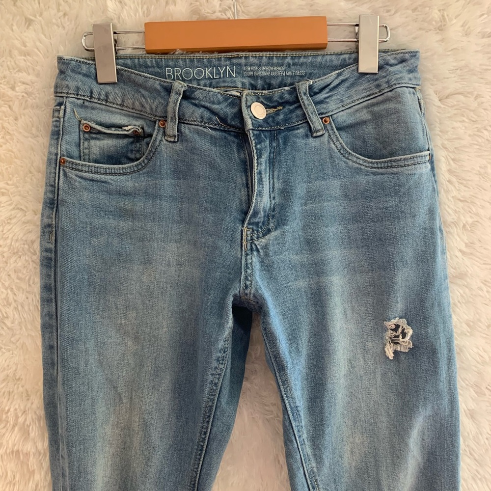SWS Brooklyn Low Rise Distressed Boyfriend Jeans! - Picture 4 of 7